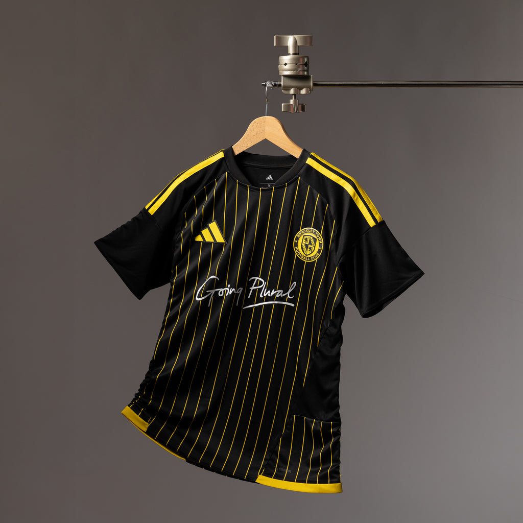 Brackley Town Replica Away Shirt Adult 26/27